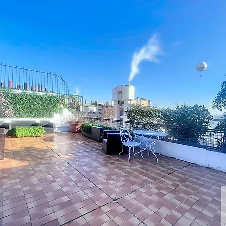 A Magnificent Place With Terrace And Eiffel Tower View * Parigi