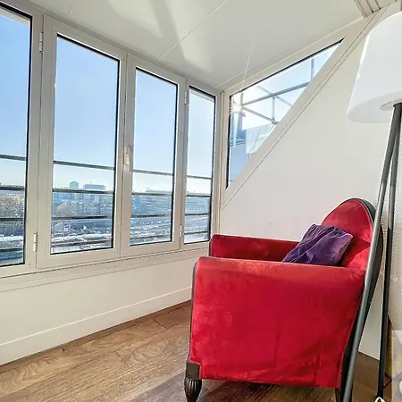 A Magnificent Place With Terrace And Eiffel Tower View Appartamento *